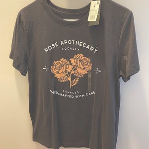 Schitts Creek’s Rose Apothecary graphic T